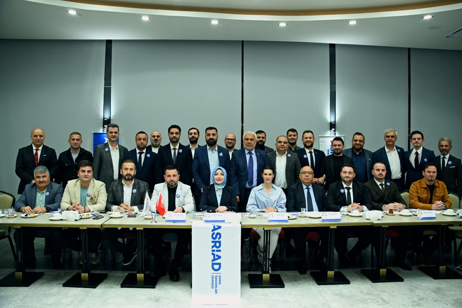 Çiğdem ERDOĞAN‘DAN<br/>ASRİAD Sakarya‘nın<br/>41. İş Geliştirme<br/>Toplantısında Övgü